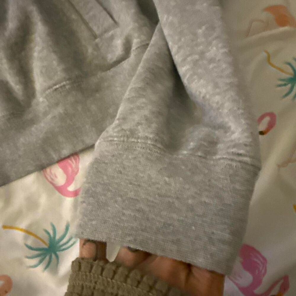 Nike Women's Grey Sweatshirt - Picture 2 of 6